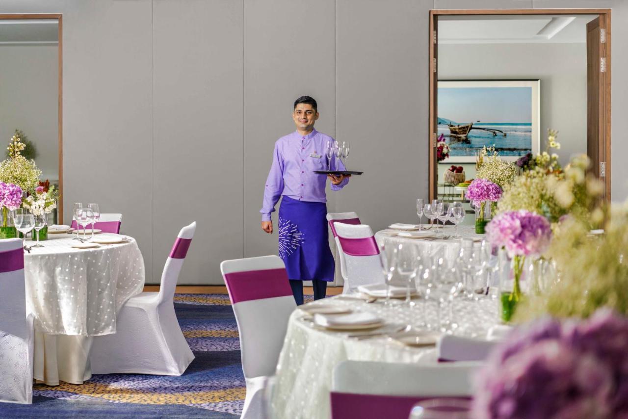 Vivanta Goa, Miramar Panaji Bagian luar foto