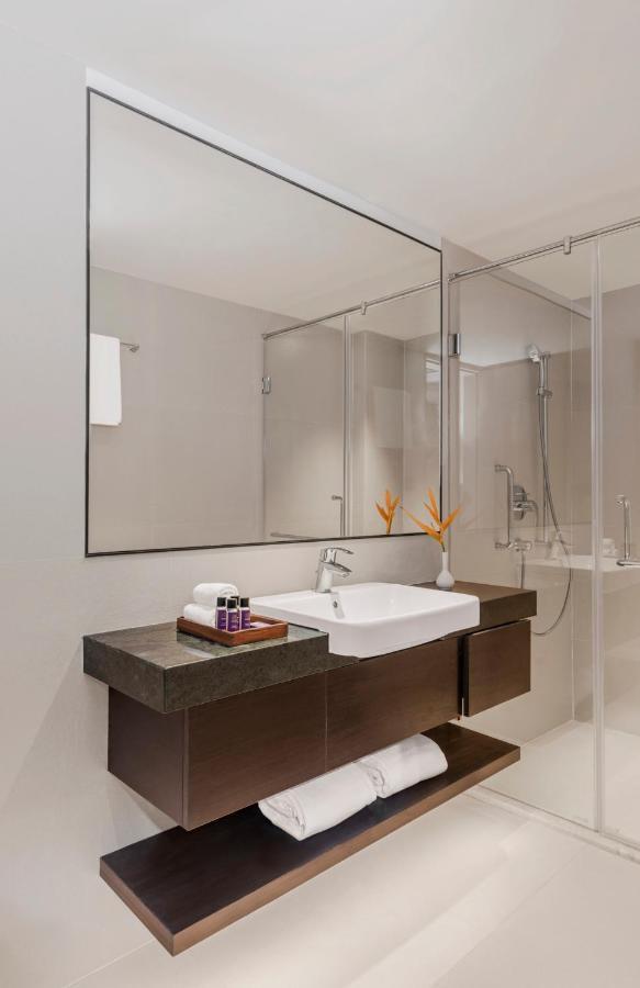 Vivanta Goa, Miramar Panaji Bagian luar foto