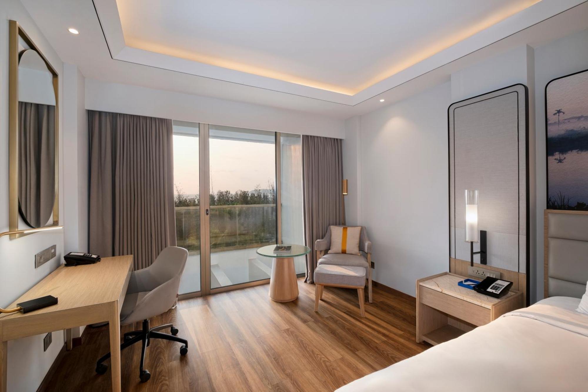 Vivanta Goa, Miramar Panaji Bagian luar foto